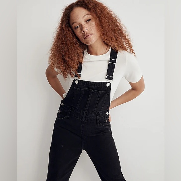 Madewell Pants - Madewell Straight-Leg Overalls in Lunar Wash